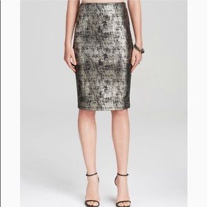 Alythea black and gold/silver shiny pencil skirt